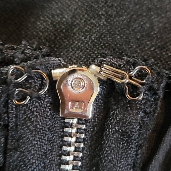 🌟 NWOT SUNSET & SPRING Black Bustier Romper Bloomingdales Size M - Picture 11 of 16